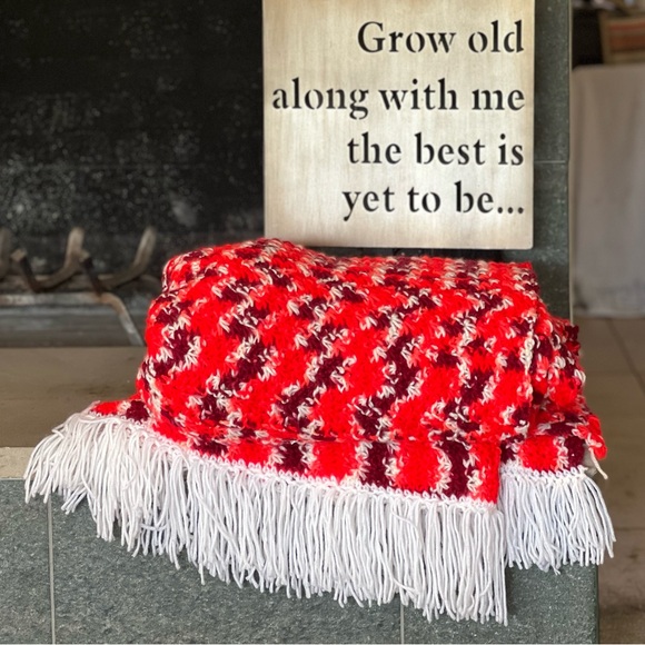 VINTAGE Hand knit large afghan blanket|80x82 - Picture 1 of 9
